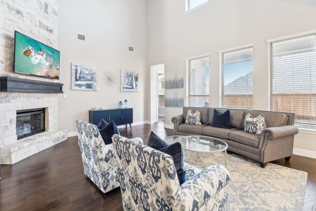 616 Windy Ridge Lane