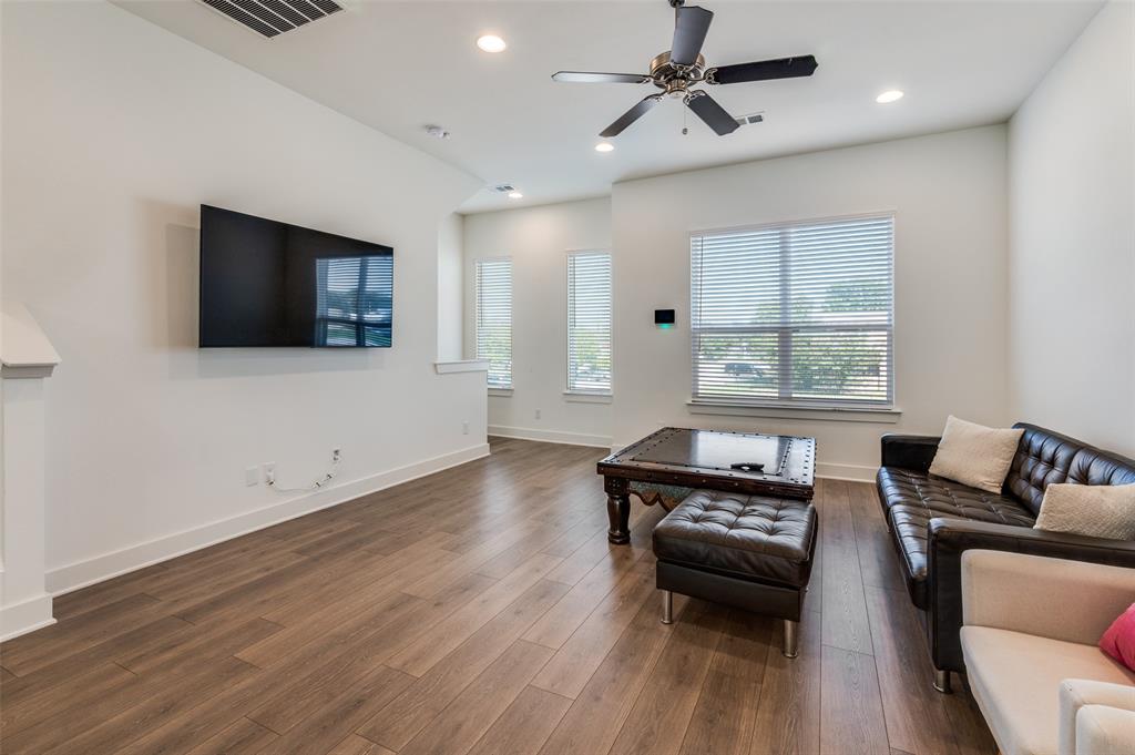 2802 Addison Park Lane