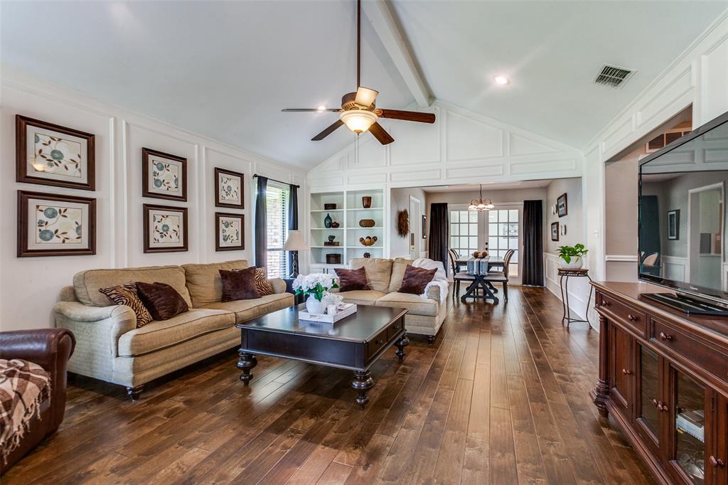 2407 Southridge Drive