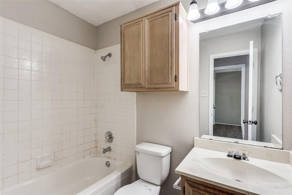 Collin Square Ph 3 - Residential Lease