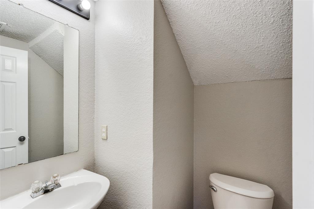 Collin Square Ph 3 - Residential Lease