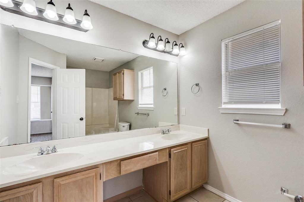 Collin Square Ph 3 - Residential Lease