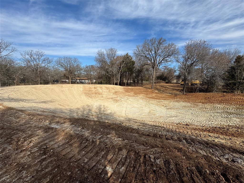 Kirk's Corner - Land