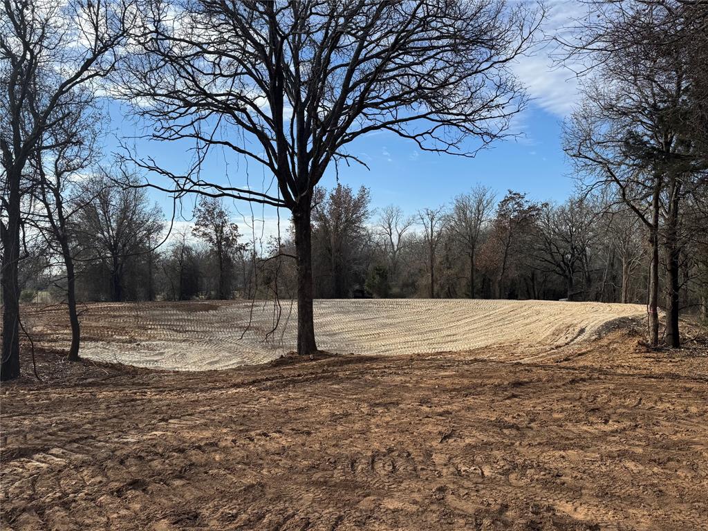 Kirk's Corner - Land