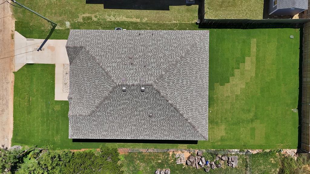 2528 Deer Trail