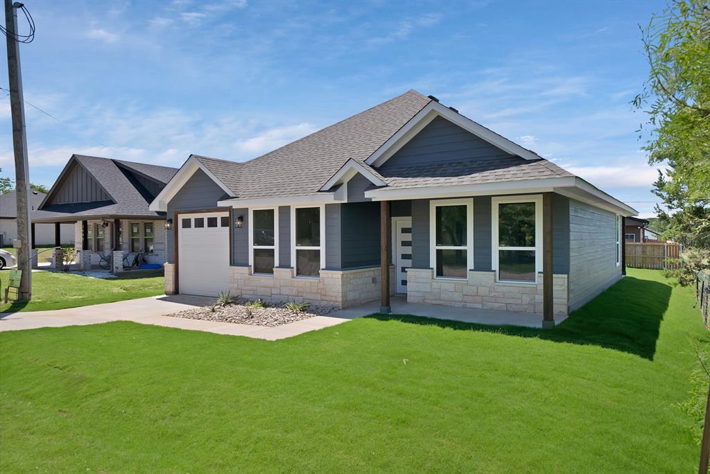 2528 Deer Trail