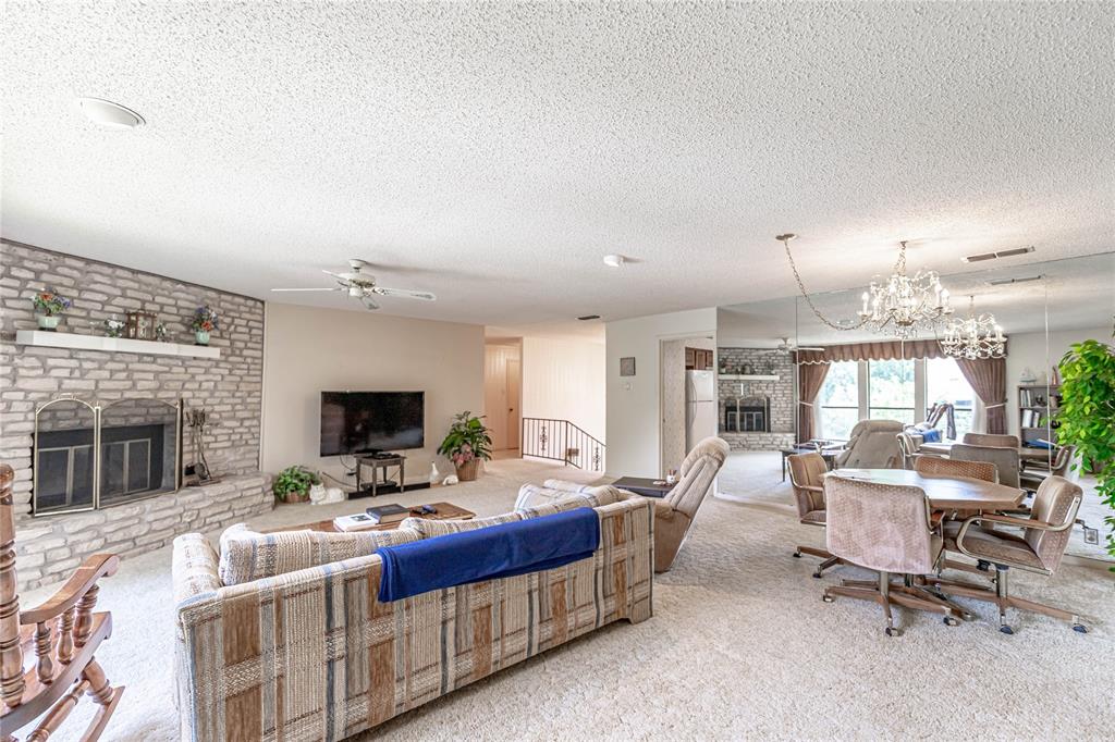 201 Peninsula Court