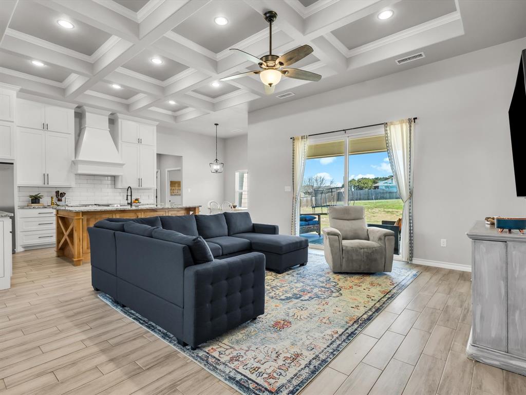 1305 Shawnee Trail