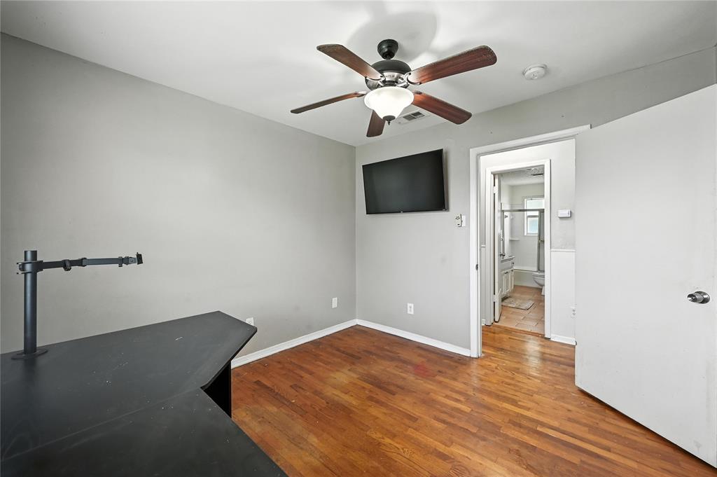 Farmers Branch, Texas 75234, United States, 4 Bedrooms Bedrooms, ,3 BathroomsBathrooms,Residential,Active,167136