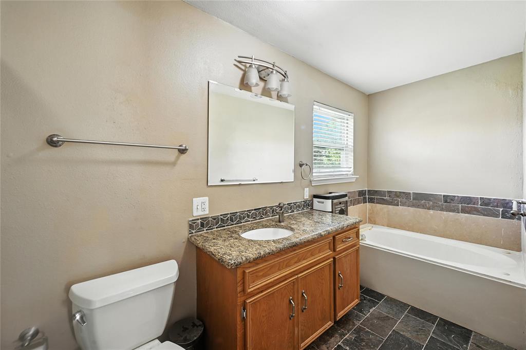 Farmers Branch, Texas 75234, United States, 4 Bedrooms Bedrooms, ,3 BathroomsBathrooms,Residential,Active,167136