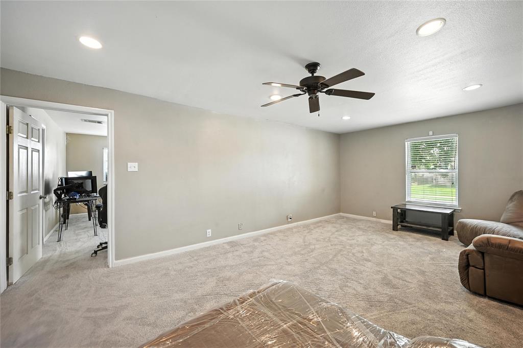 Farmers Branch, Texas 75234, United States, 4 Bedrooms Bedrooms, ,3 BathroomsBathrooms,Residential,Active,167136