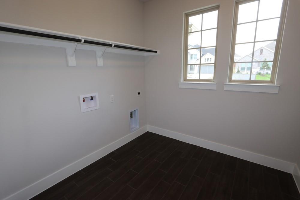 Valencia on the Lake Ph 2b-1 - Residential Lease