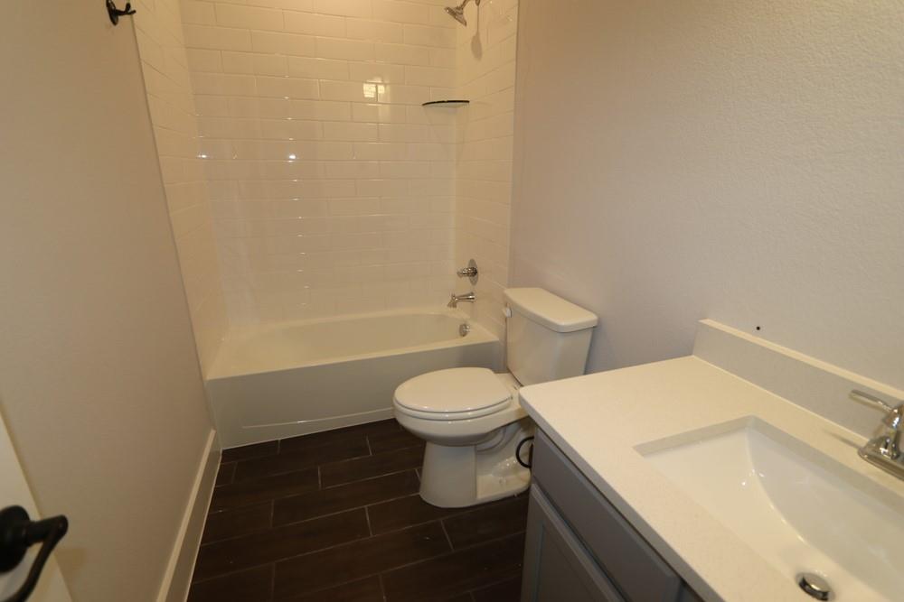 Valencia on the Lake Ph 2b-1 - Residential Lease