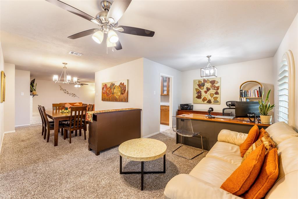 909 Harvest Glen Drive