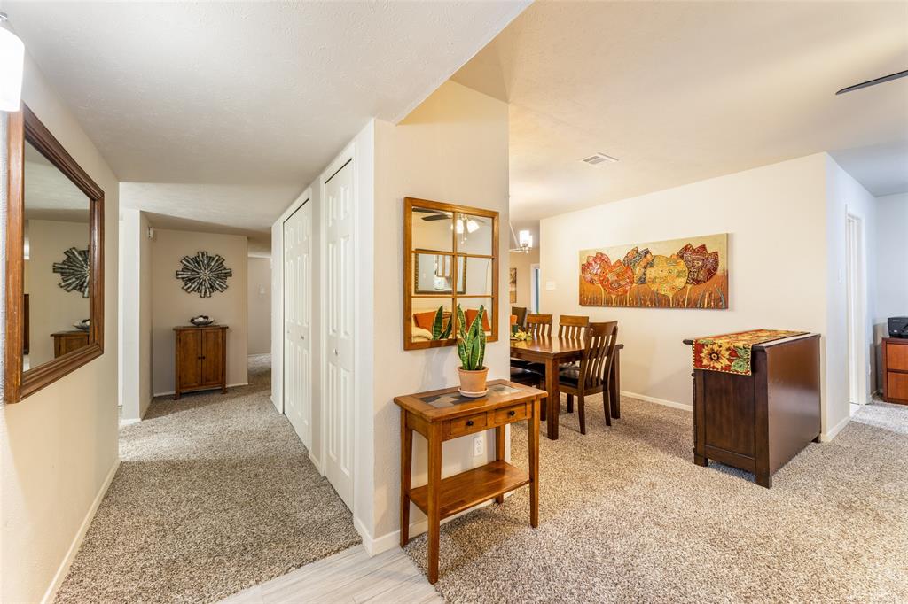 909 Harvest Glen Drive