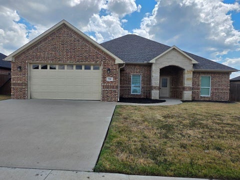 Photo of 906 Stone Meadow Drive, Mabank, TX 75147 (MLS # 21388007)