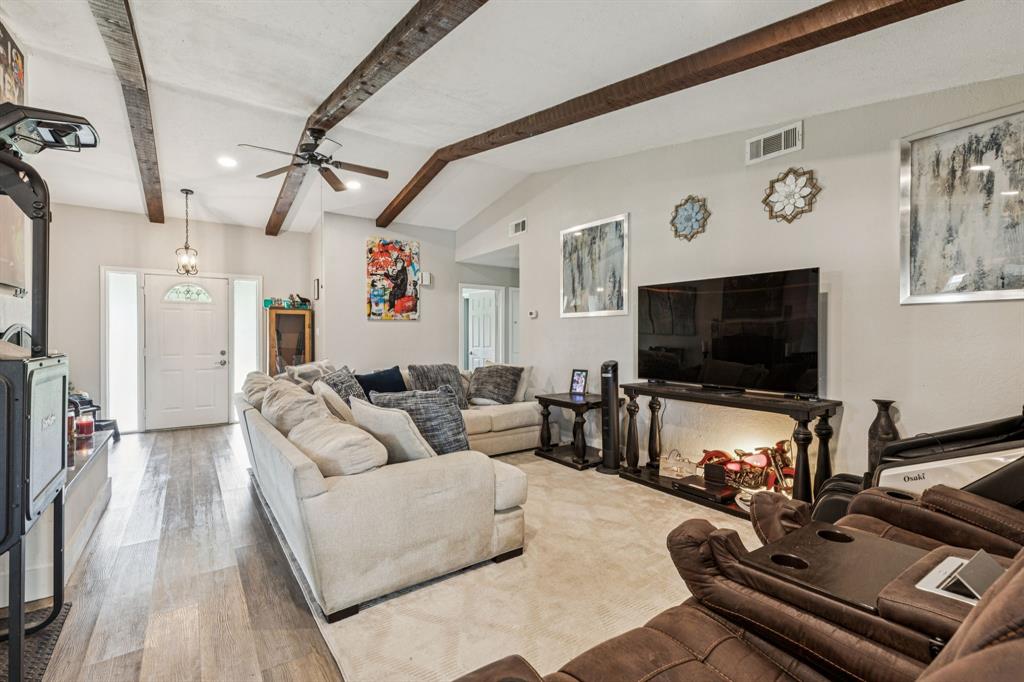 Corinth, Texas 76210, United States, 3 Bedrooms Bedrooms, ,3 BathroomsBathrooms,Residential,Active,195748