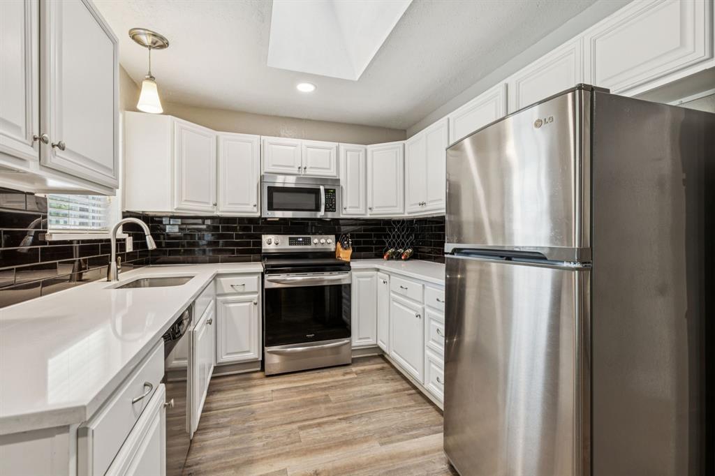 Corinth, Texas 76210, United States, 3 Bedrooms Bedrooms, ,3 BathroomsBathrooms,Residential,Active,195748