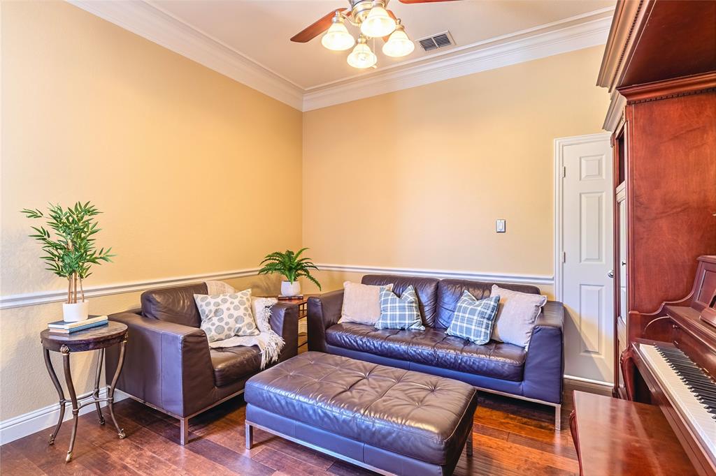 3476 Chesapeake Drive