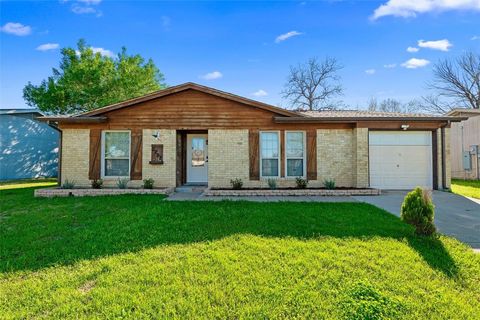 2208 Biscayne Drive W Irving TX 75060