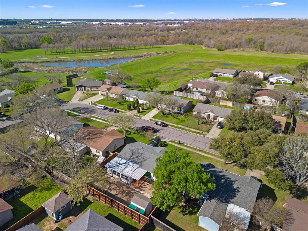 2208 Biscayne Drive W