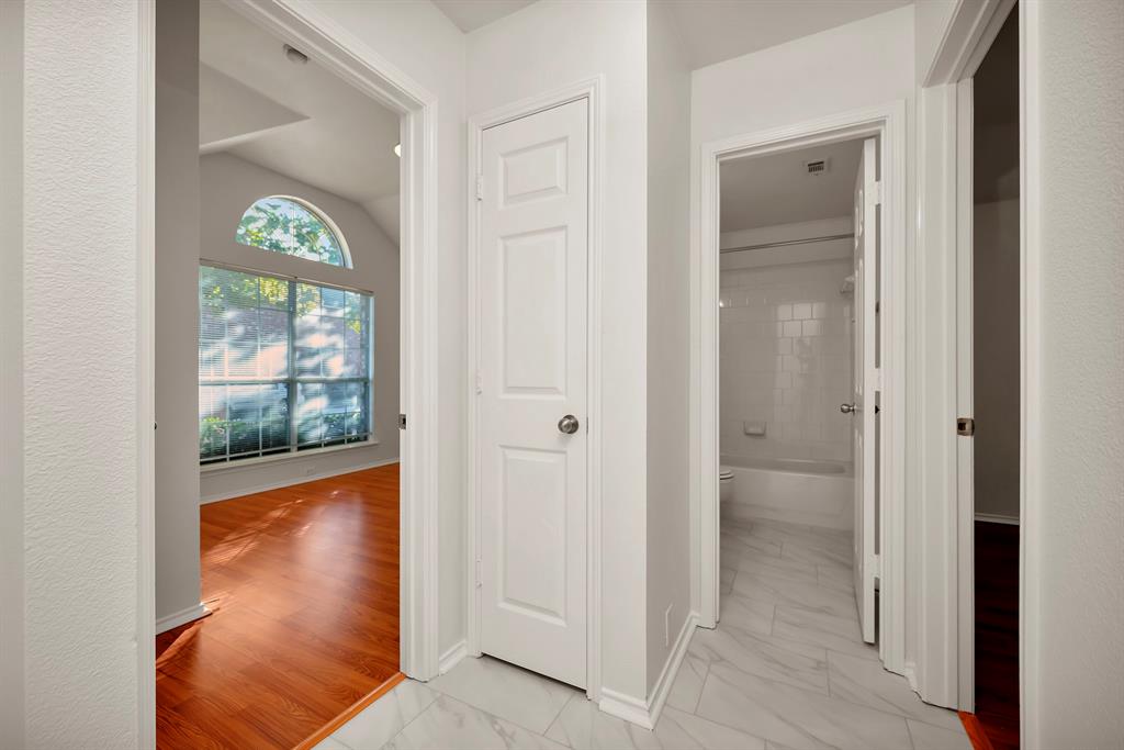 107 Crepe Myrtle Drive