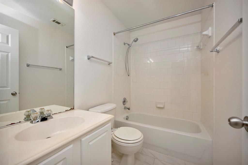 107 Crepe Myrtle Drive