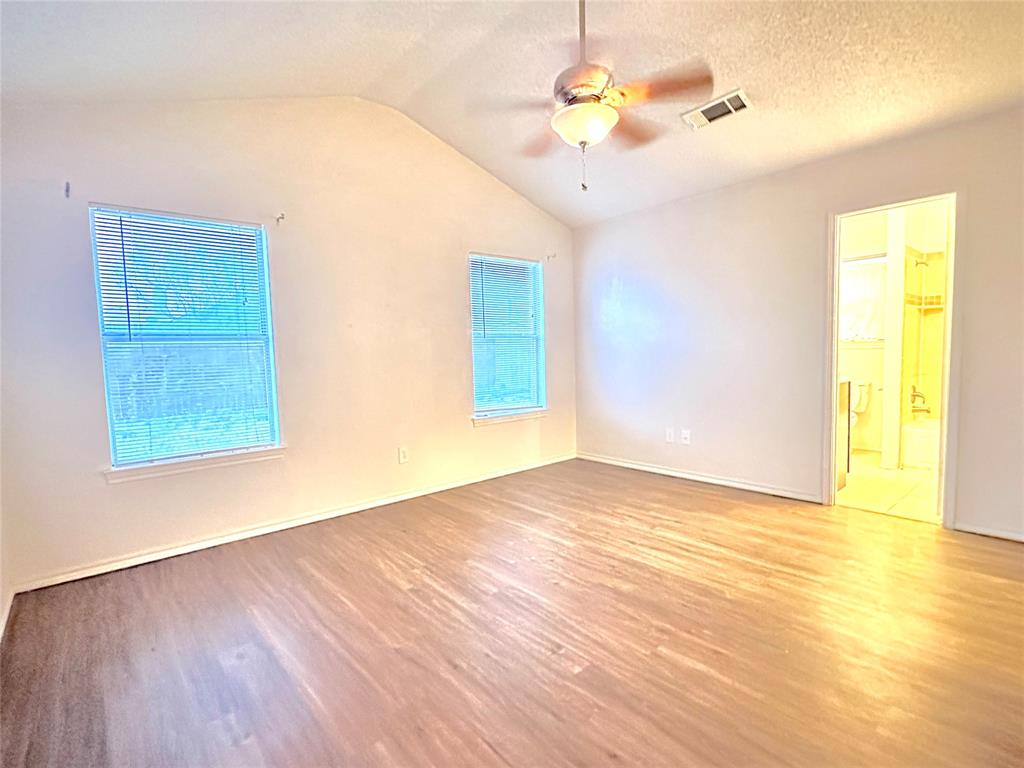 ALSBURY RIDGE - Residential