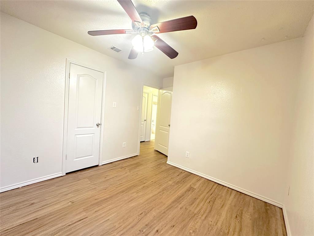 ALSBURY RIDGE - Residential