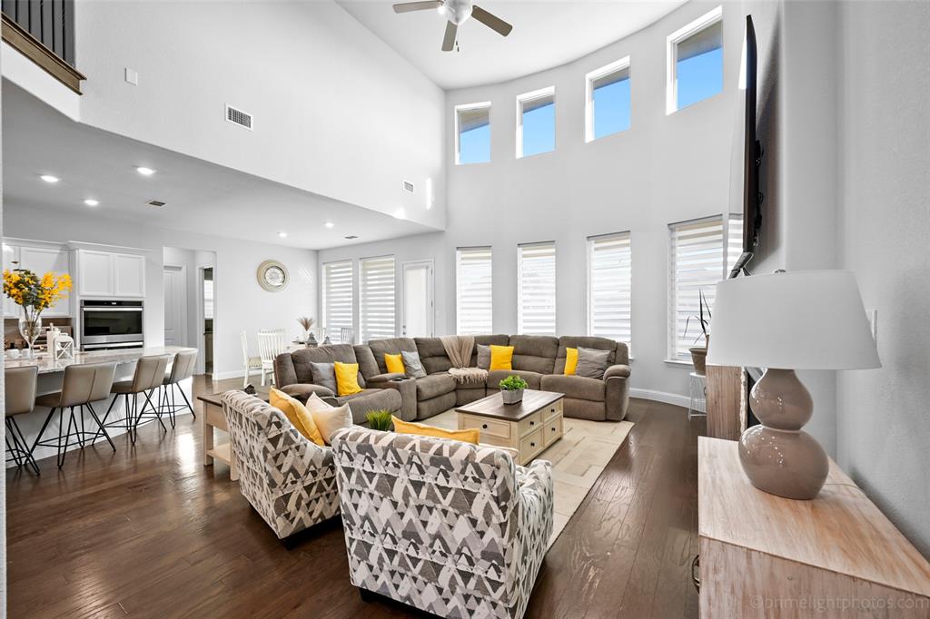 1510 Chisholm Trail
