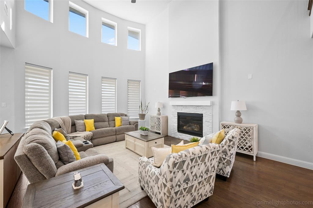 1510 Chisholm Trail
