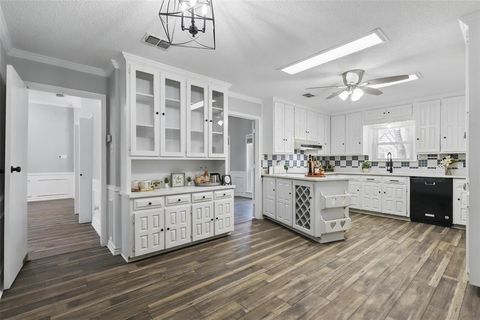 A home in Cleburne