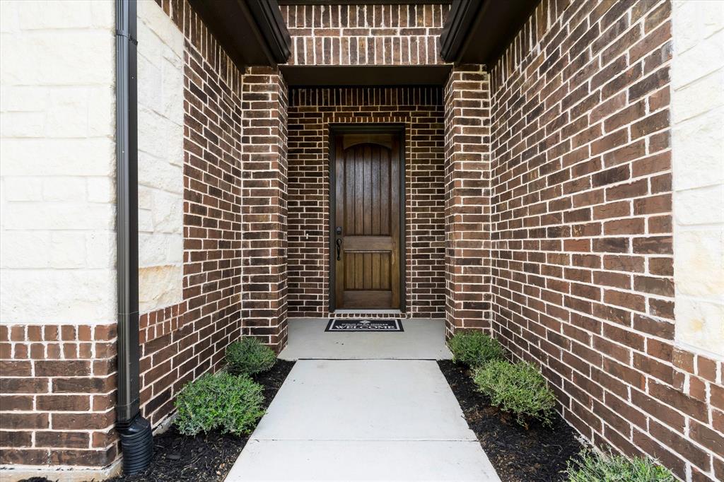 2106 Briarwood Drive