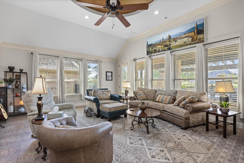 Abes Landing Ph One - Residential
