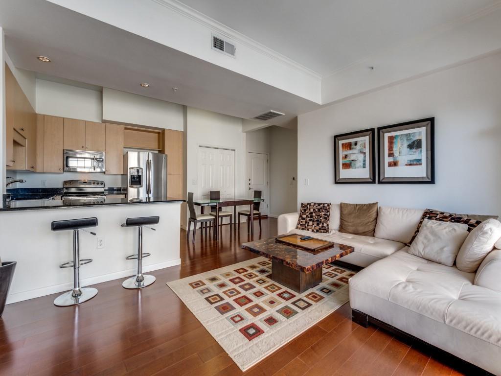 3225 Turtle Creek Boulevard 709