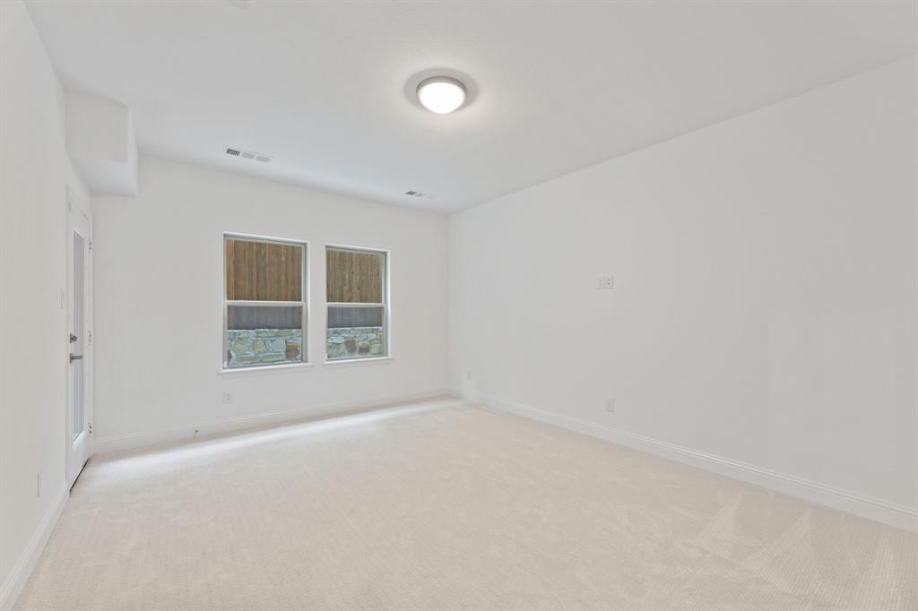 111 Kensington Drive