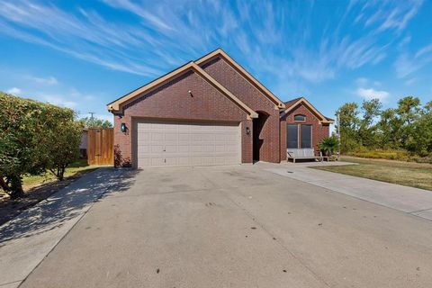 10332 Grigsby Drive Fort Worth TX 76140