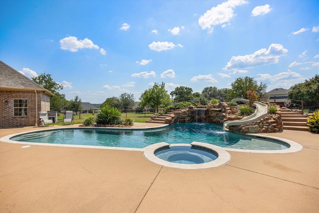 Mallard Pointe On Lake Granbury - Residential