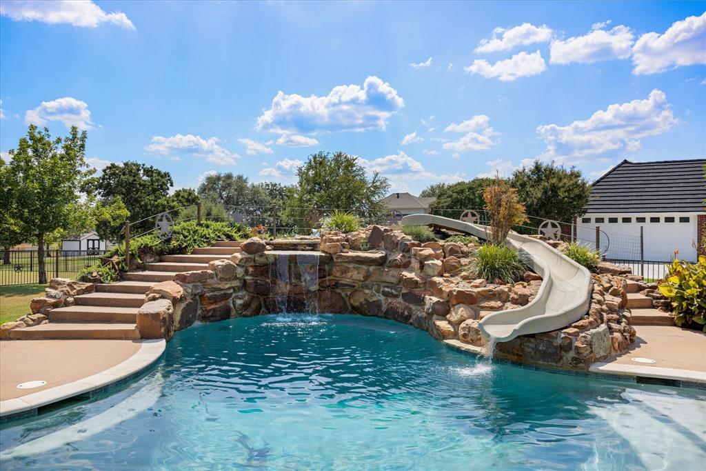 Mallard Pointe On Lake Granbury - Residential