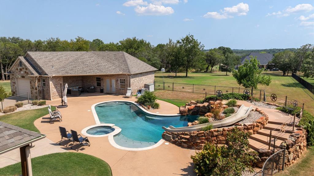 Mallard Pointe On Lake Granbury - Residential