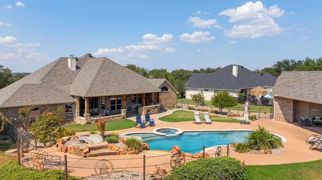 Mallard Pointe On Lake Granbury - Residential