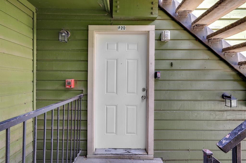 Richland Trace Condos - Residential