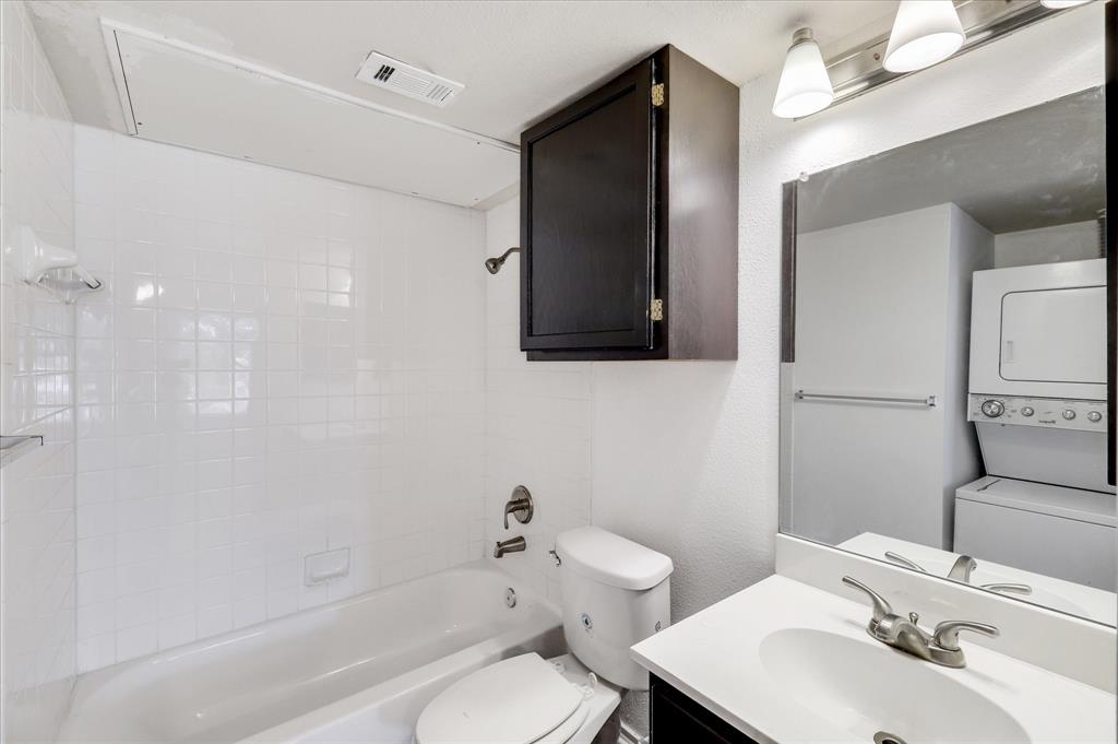 Richland Trace Condos - Residential