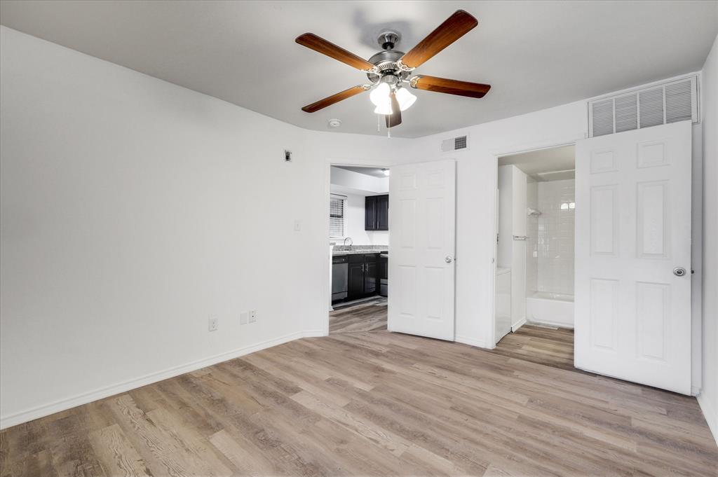 Richland Trace Condos - Residential