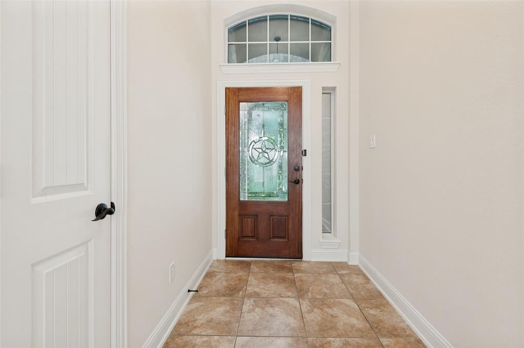 828 Spring Creek Drive