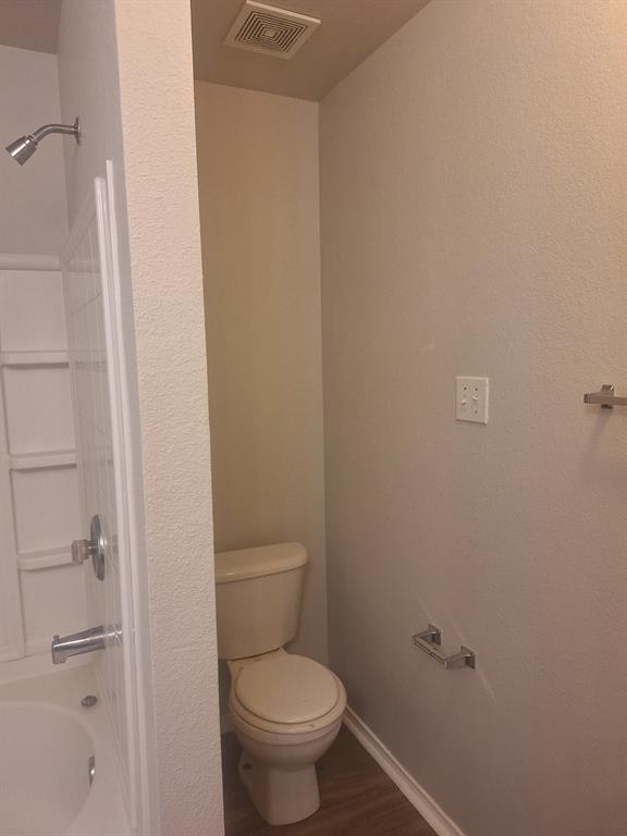 Villages Of Woodland Spgs W - Residential Lease