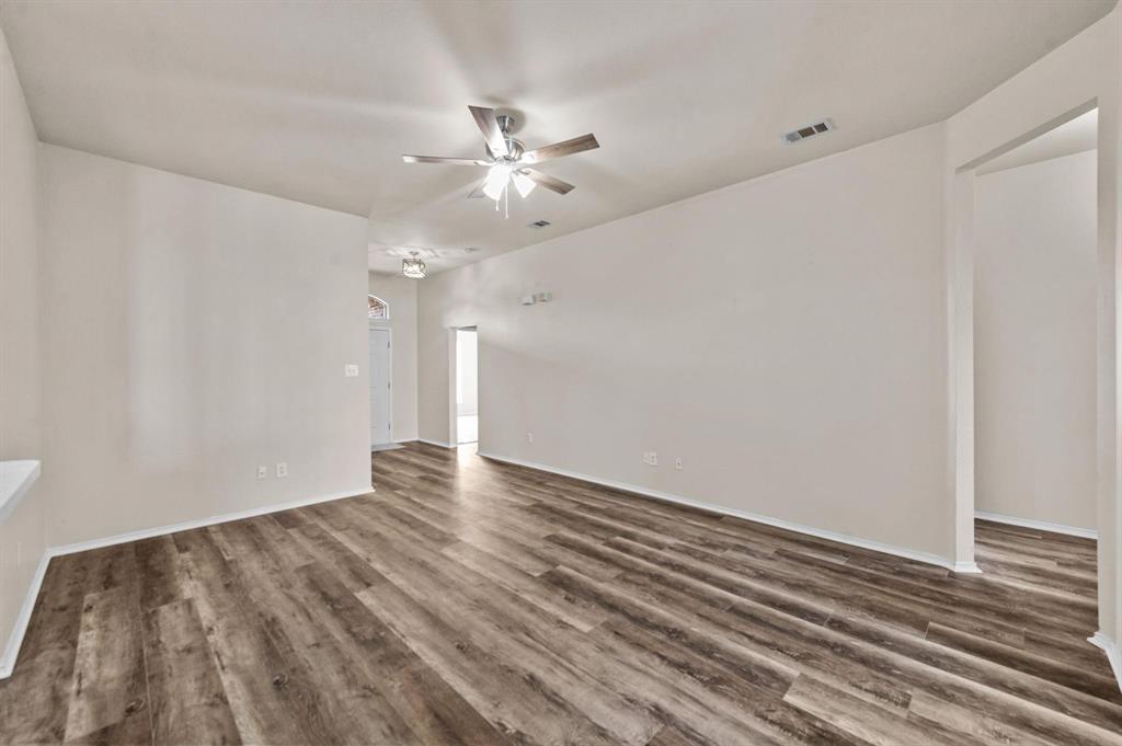 2032 Sunny Side Drive