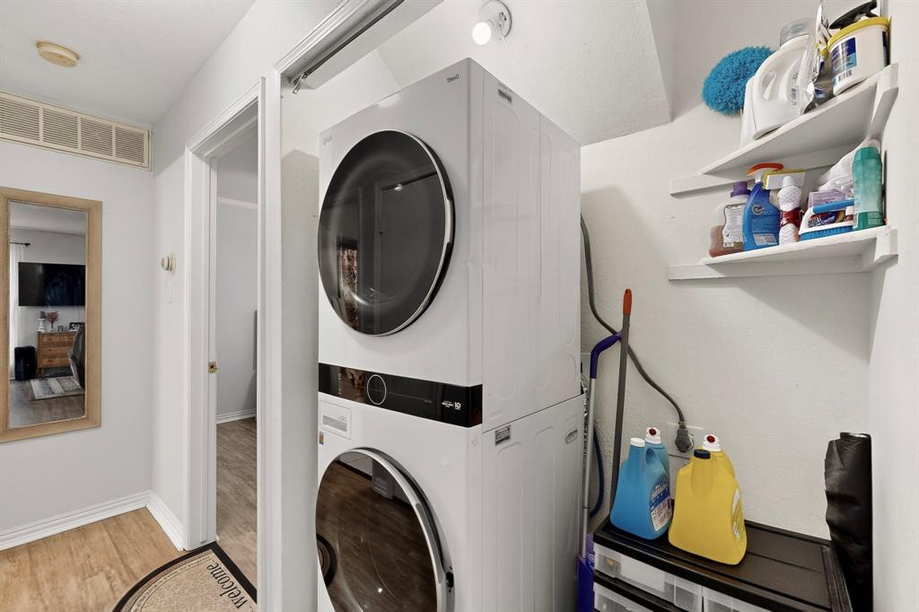 Country Greene Twnhms - Residential Lease