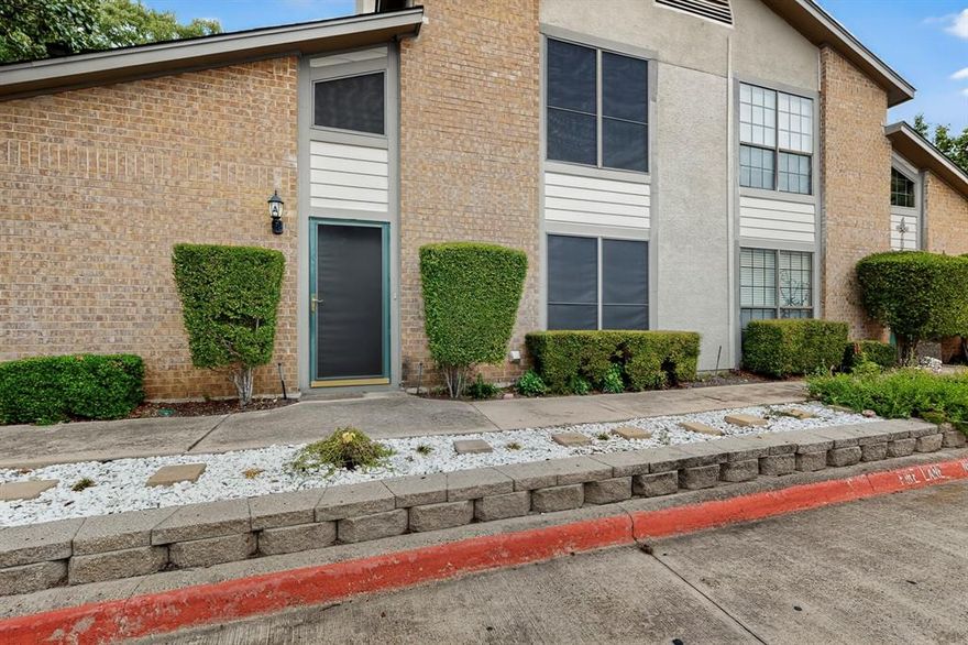 Wonderful Traditional Townhome with three bedrooms, two baths, an open living area, galley kitchen, zoned air conditioning, private covered back patio with small back yard enclosed with a wooden fence, washer and dryer area, one covered parking space, ceiling fans. This townhouse is located in gold middle  13 miles for DFW Airport, 25 miles away from Dallas, 12 miles from Fort Worth. Close to schools, stores and recreational parks. Water, sewer and trash service is included in rent price. Community pool and access to the club house.  Call agent for showing instructions.