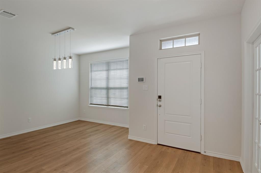 Homeplace At The Columns, The - Residential